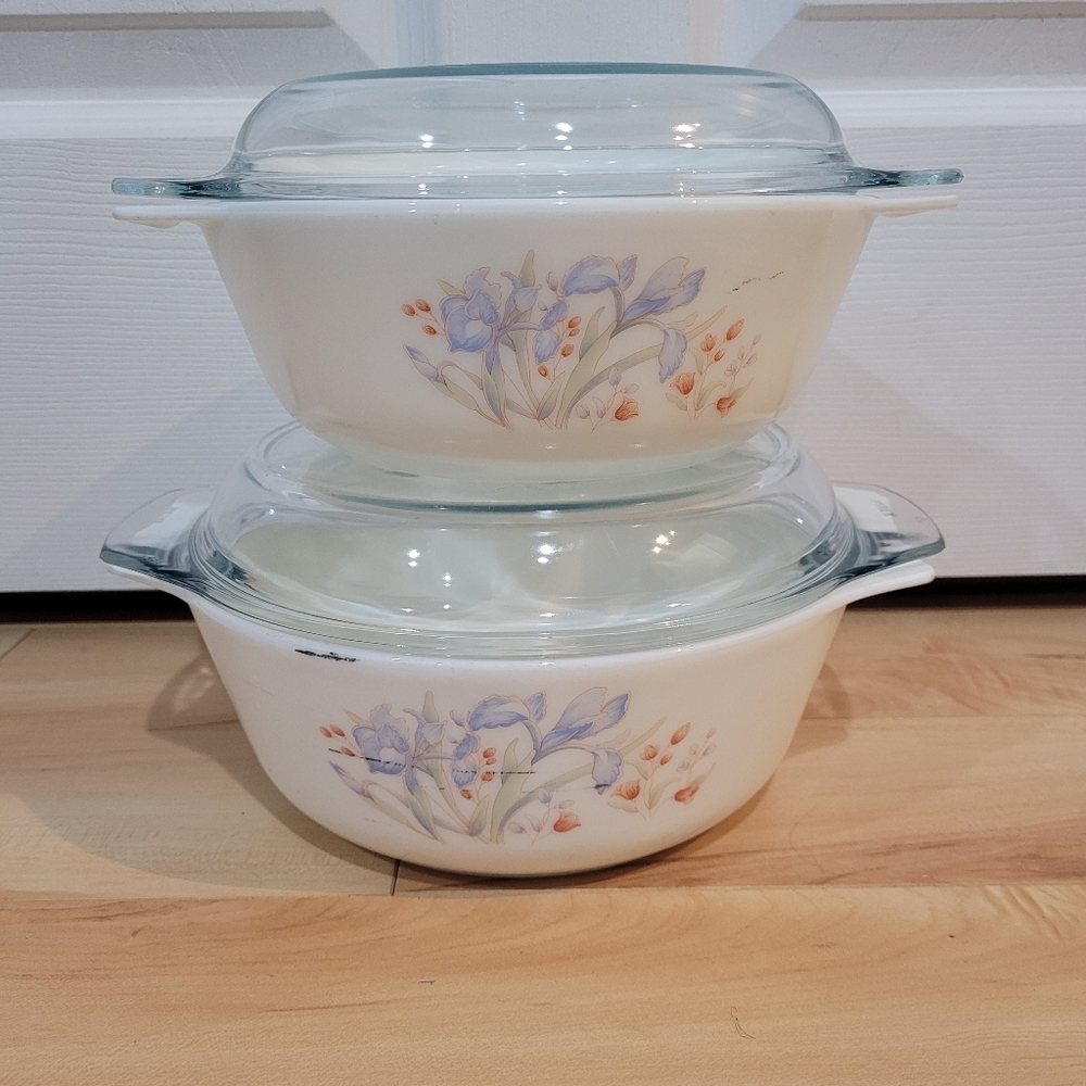 2 Vintage Blue Iris Pyrex baking dishes